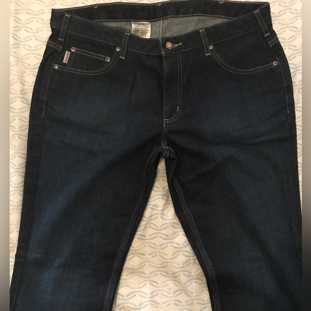 Carhartt Curvy Fit Bootcut Jeans Women’s Size 14x30 Denim Jeans   -  Like New!